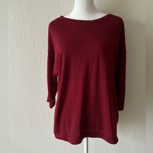 Loft Crewneck Sleet Sleeve Top size M.